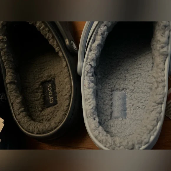 New w/ Tags Crocs - Picture 3 of 4